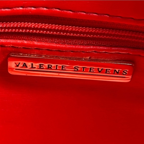 Valerie Stevens Red Leather Satchel Bag - Picture 9 of 16